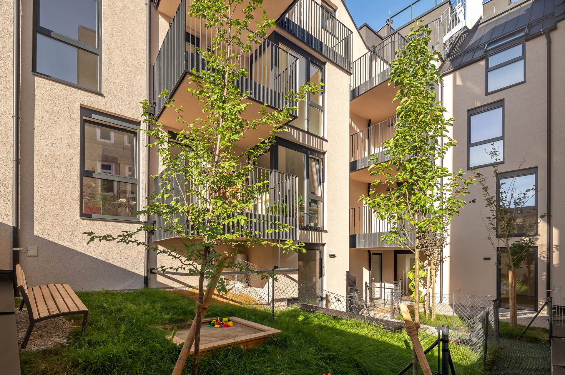 Stadtoase in der Staudgasse! Idyllische 2-4 Zimmer Wohnungen mit Wohlfühlfaktor - Bild 1