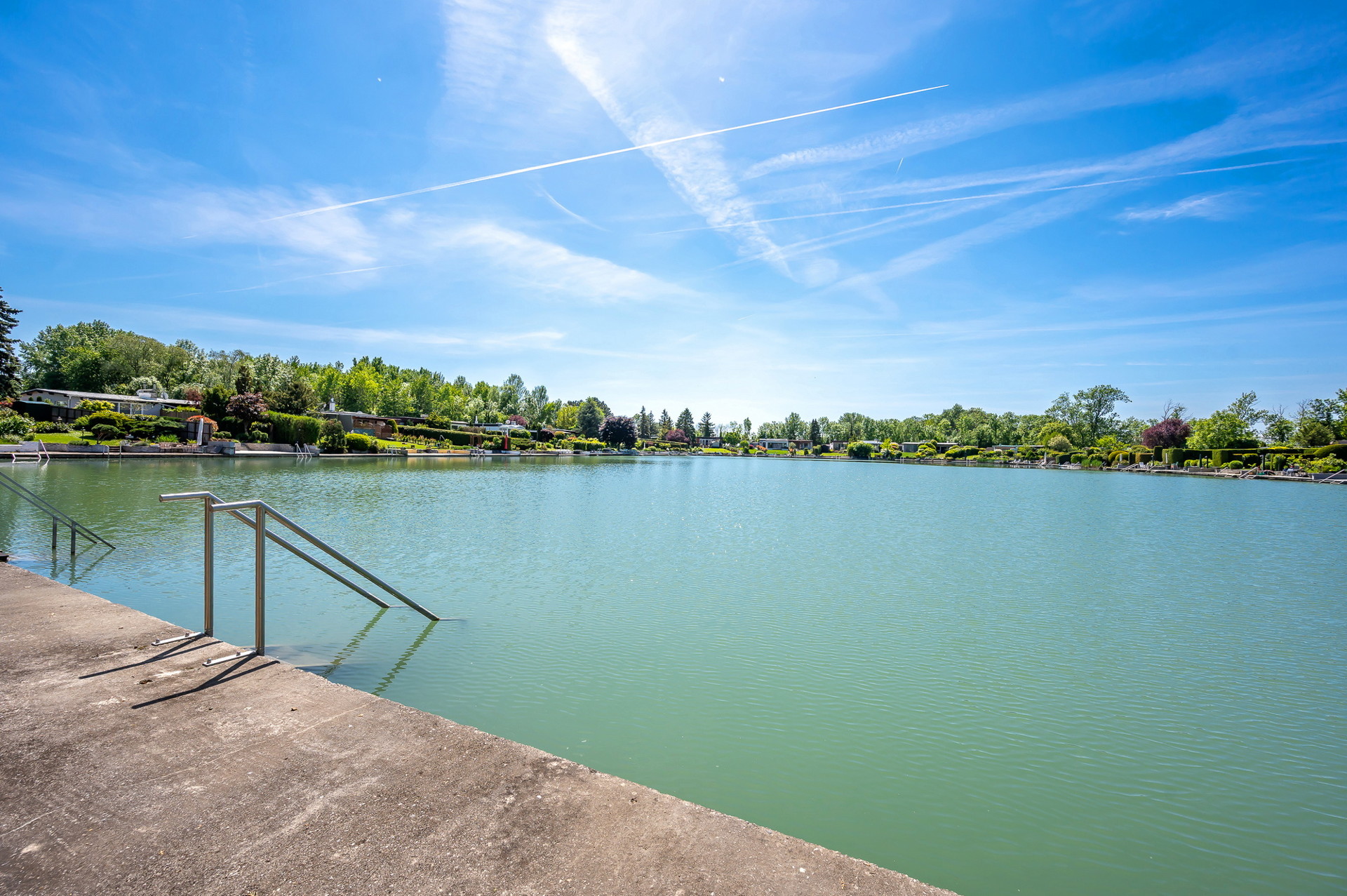 Seeparadies auf Pachtgrund
Ihr Rückzugsort am Wasser - Neuhofsee II