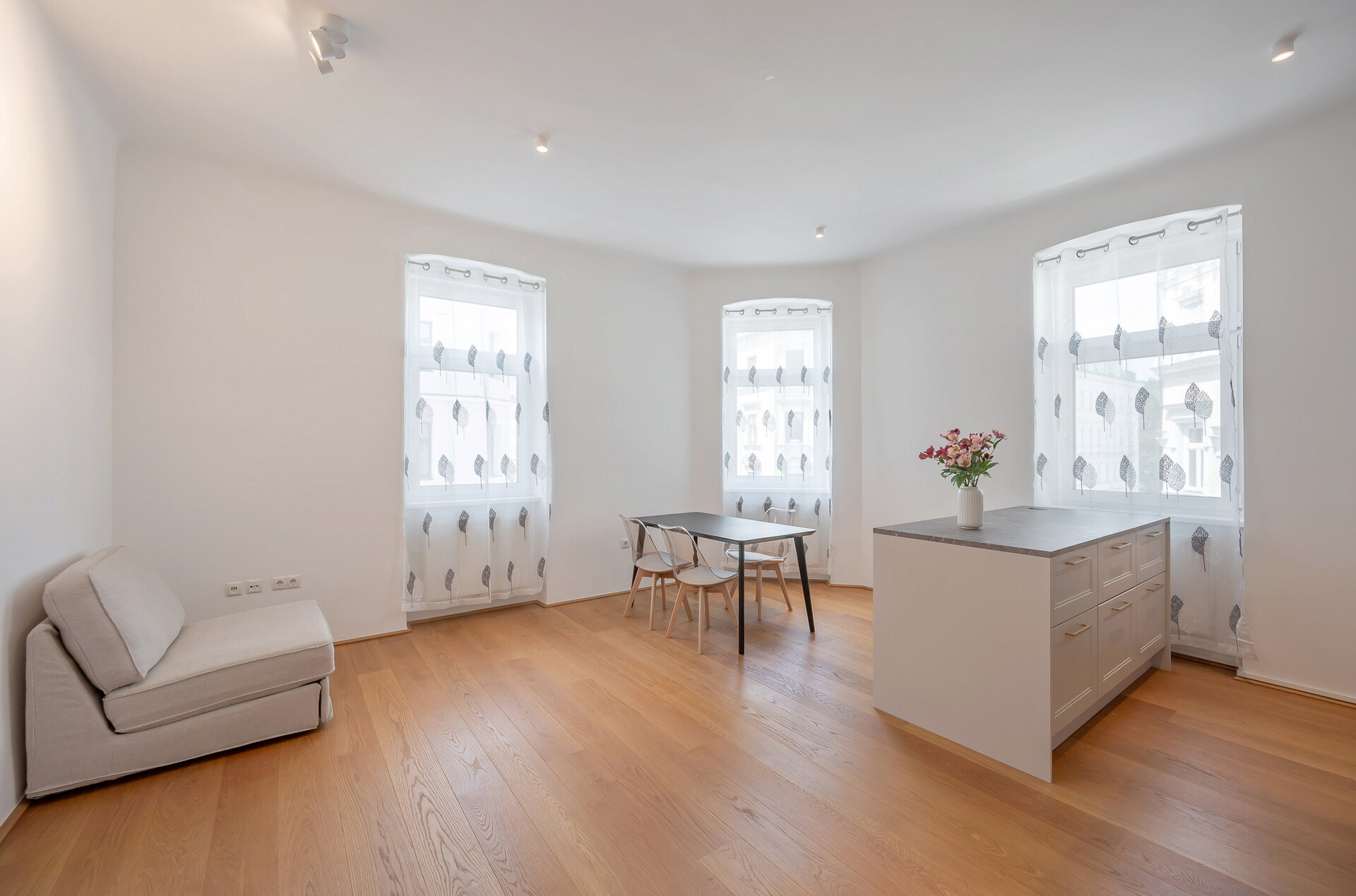 Altbauflair in Bestlage Währings | Stilvolle 3-Zimmer-Wohnung mit Lift & Westausrichtung